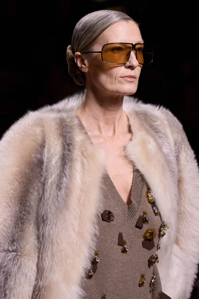 Look 58